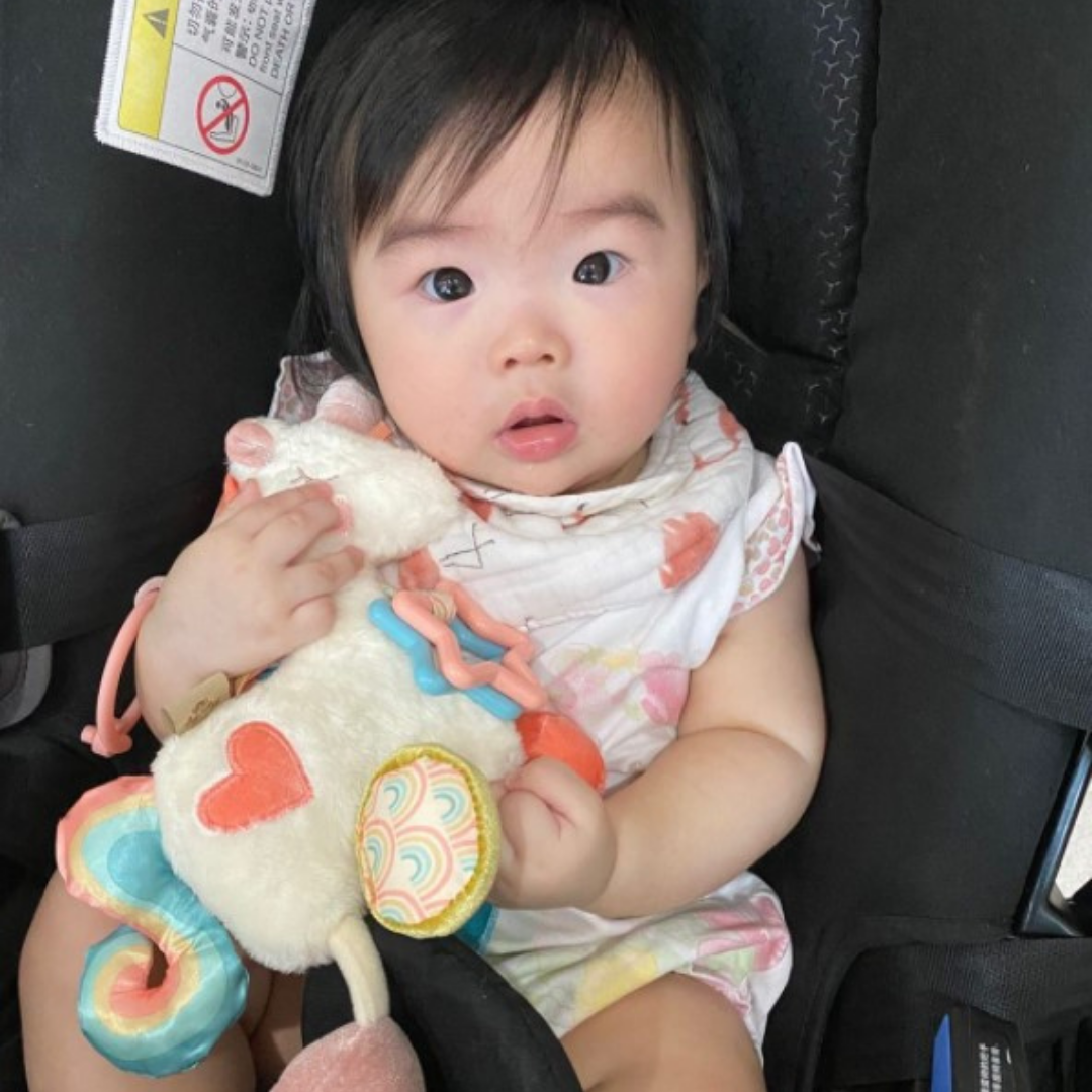 Itzy Friends Link & Love™ Activity Plush with Teether Toy - unicorn