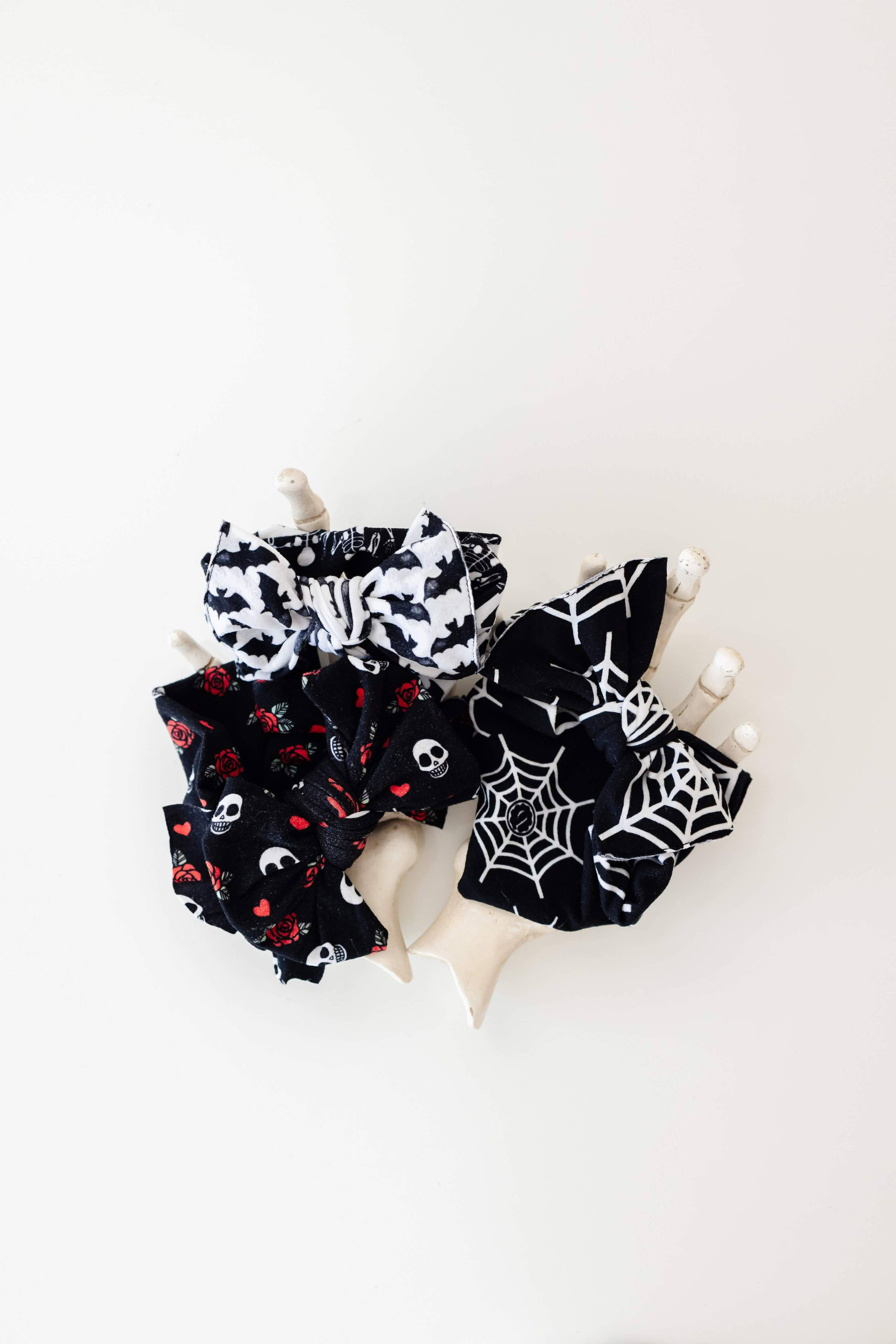 Spider Web Nylon Bow