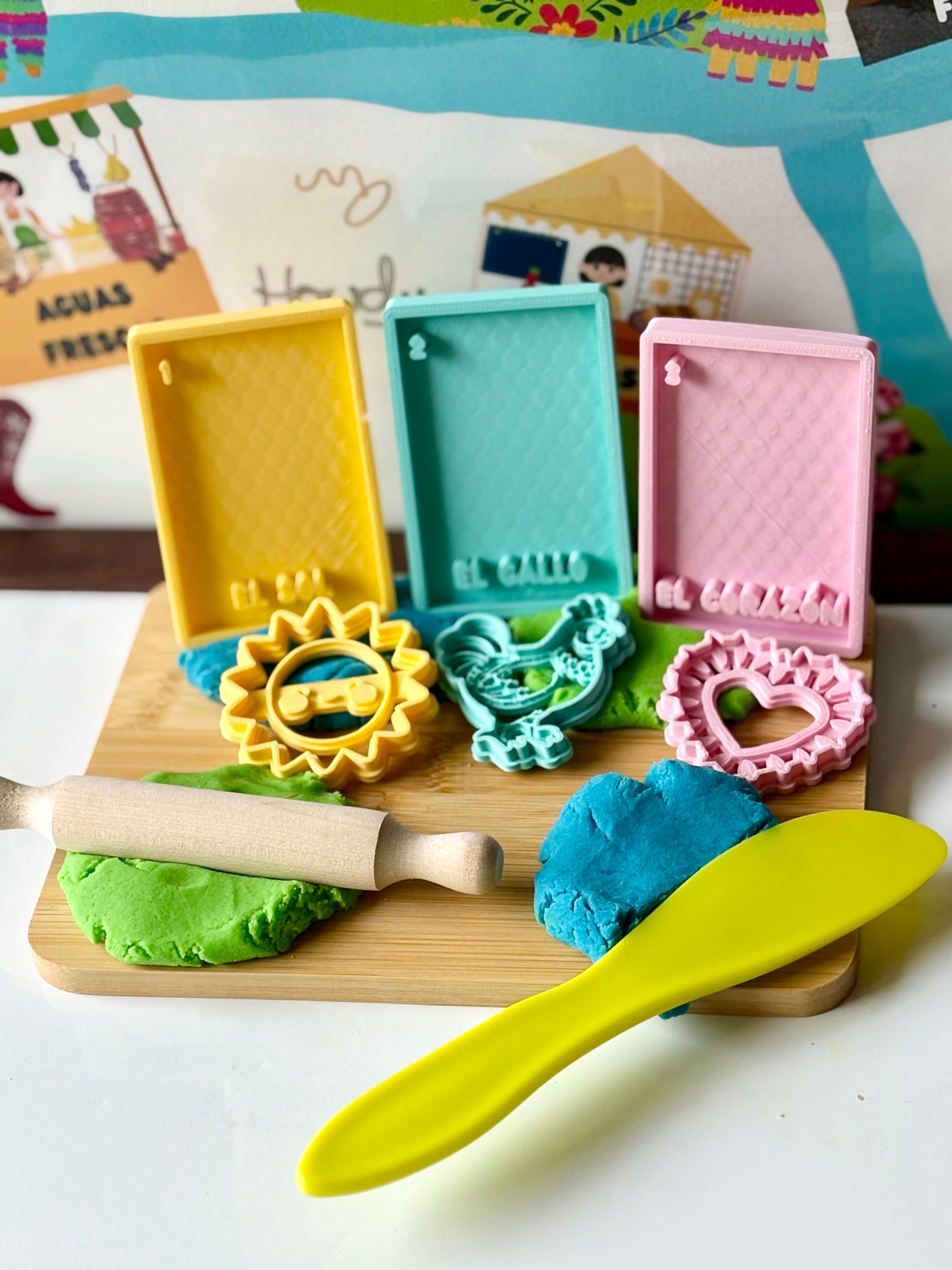 ¡Lotería! – Bilingual Play Dough & Sensory Kit