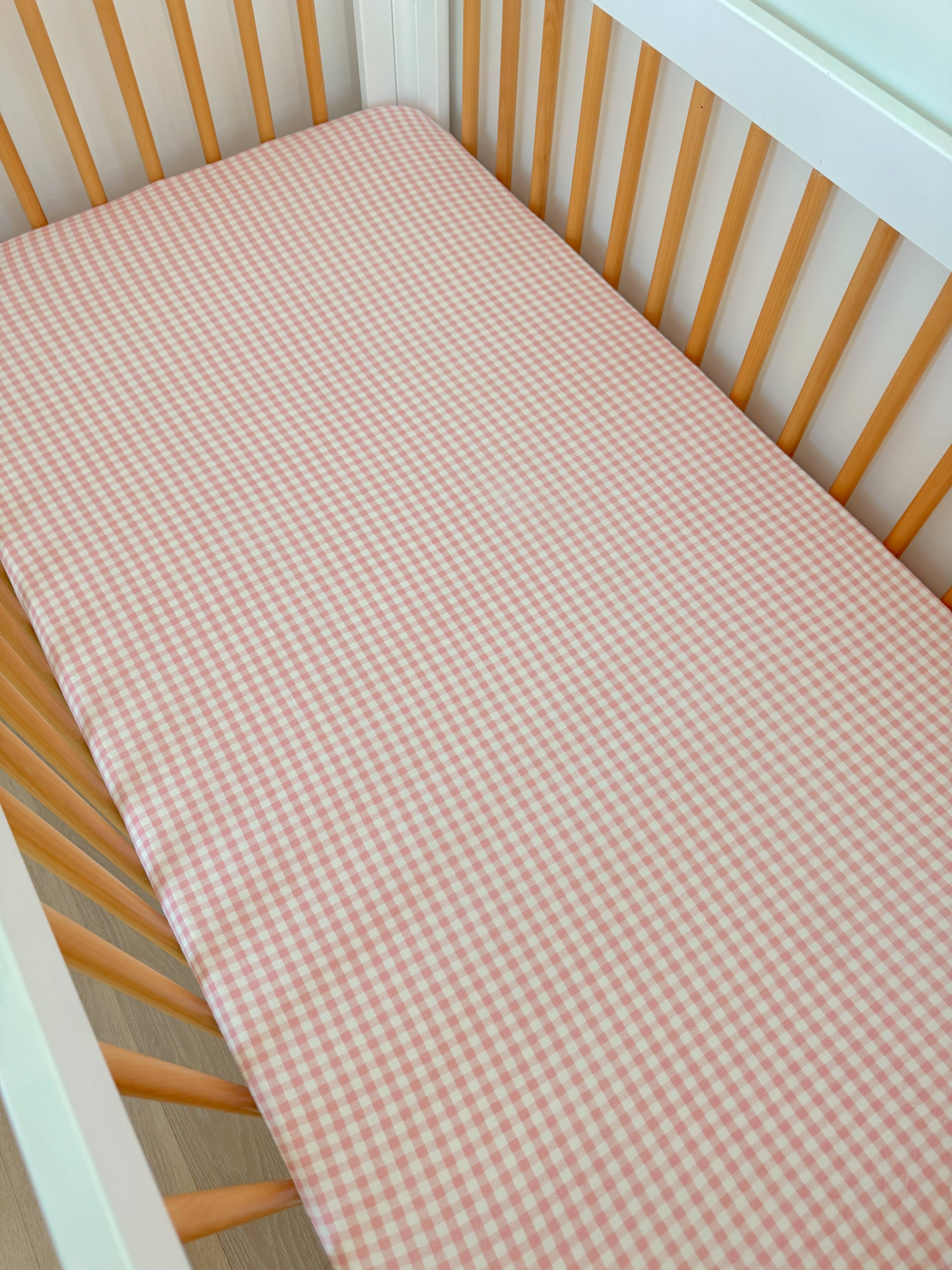 Stretch Crib Sheet - Pink Gingham