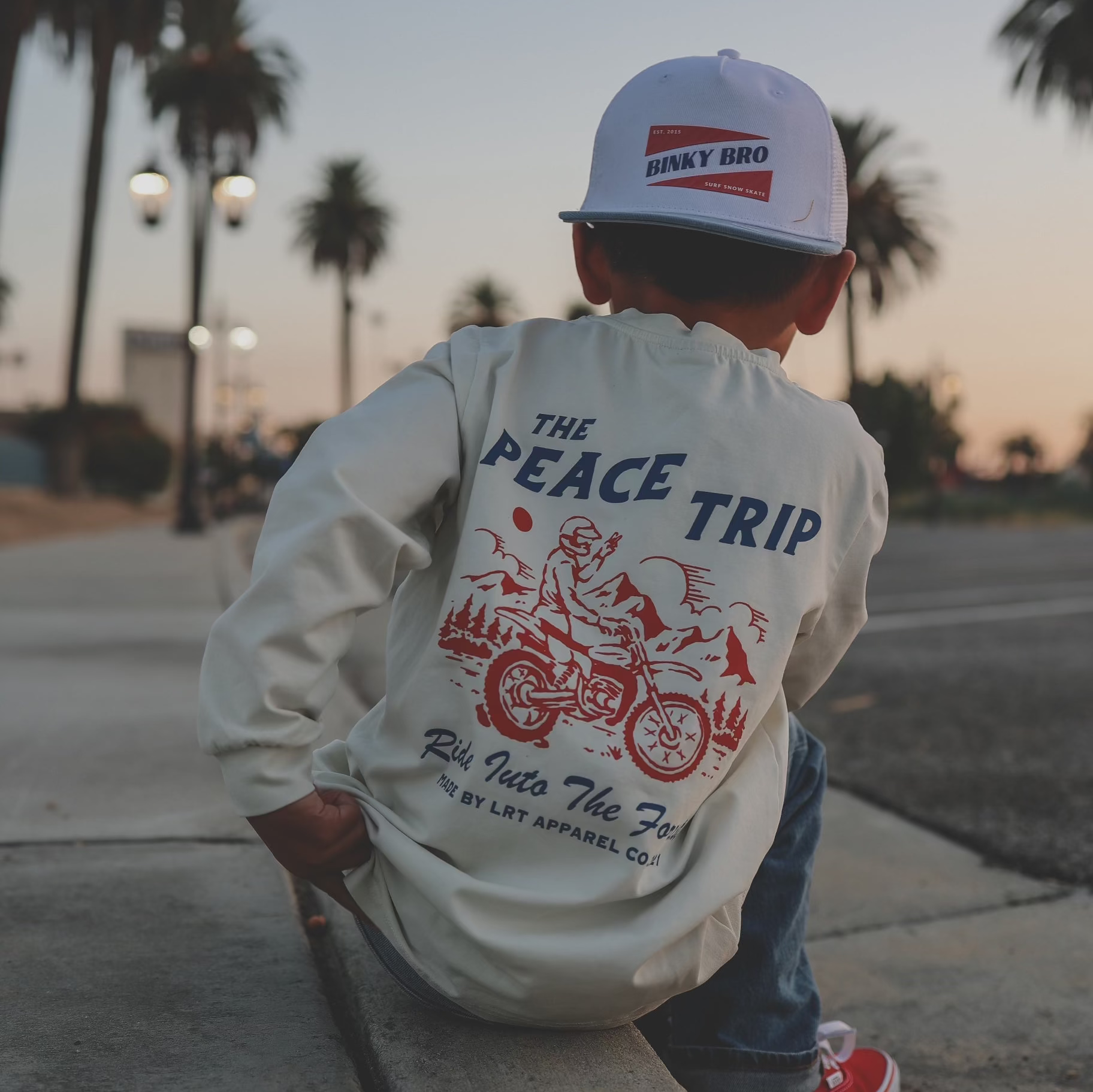 THE PEACE TRIP LONG SLEEVE TEE