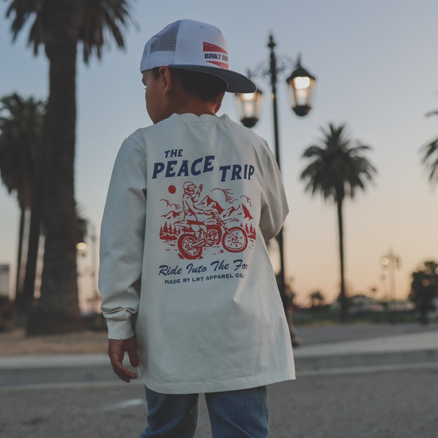 THE PEACE TRIP LONG SLEEVE TEE