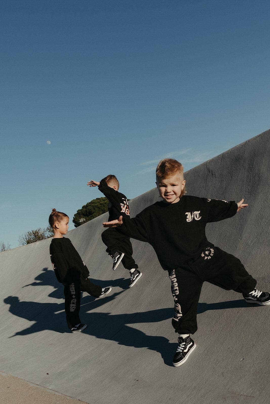 Give Em’ Hell Kids / Baby Sweat Set