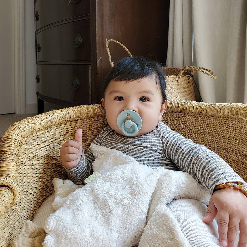 Itzy Soother Natural Rubber Paci Sets