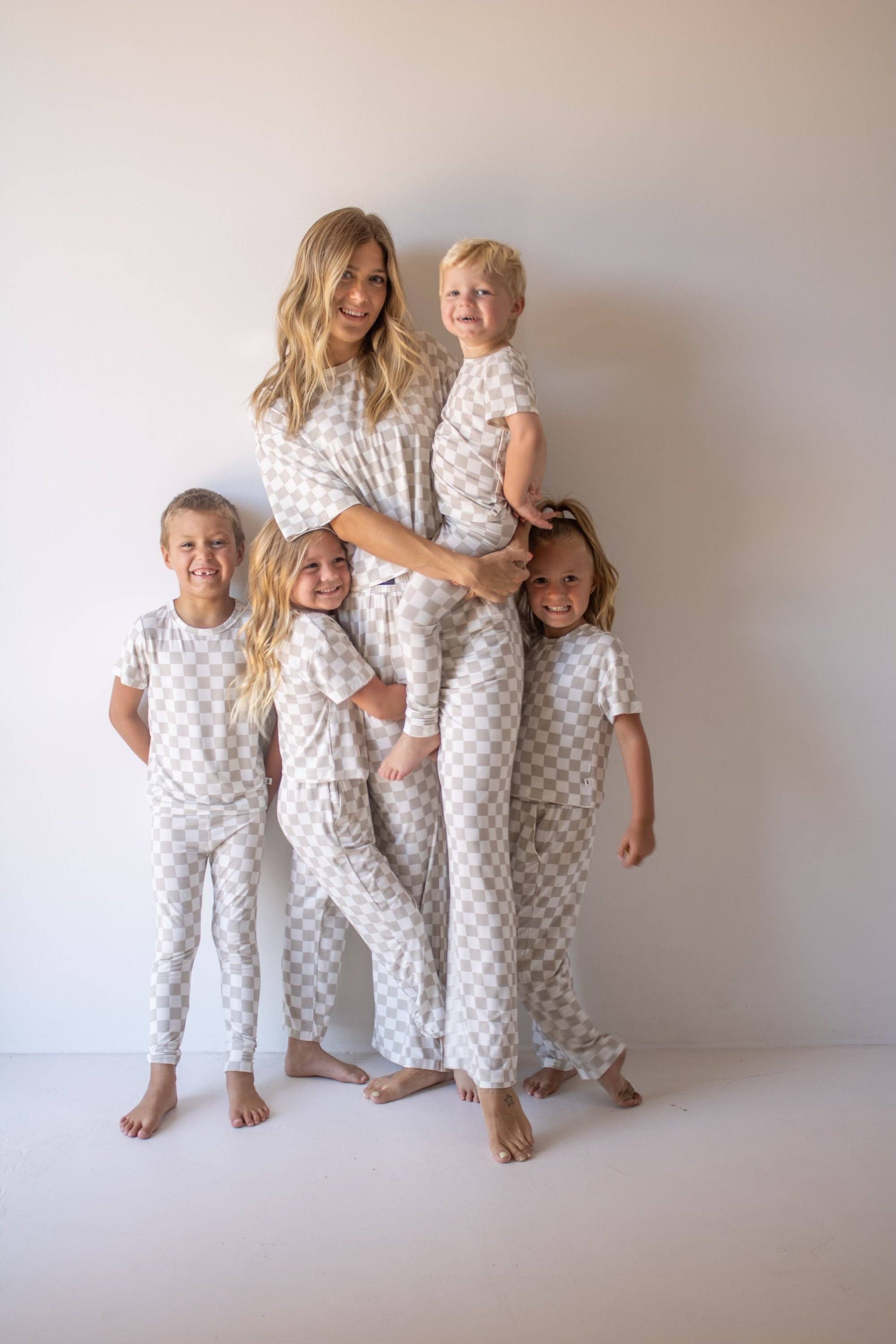 Bamboo Two Piece Lounge Set : Checkered