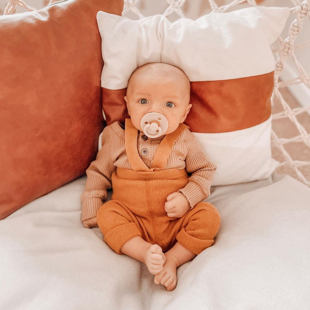 Itzy Soother Natural Rubber Paci Sets
