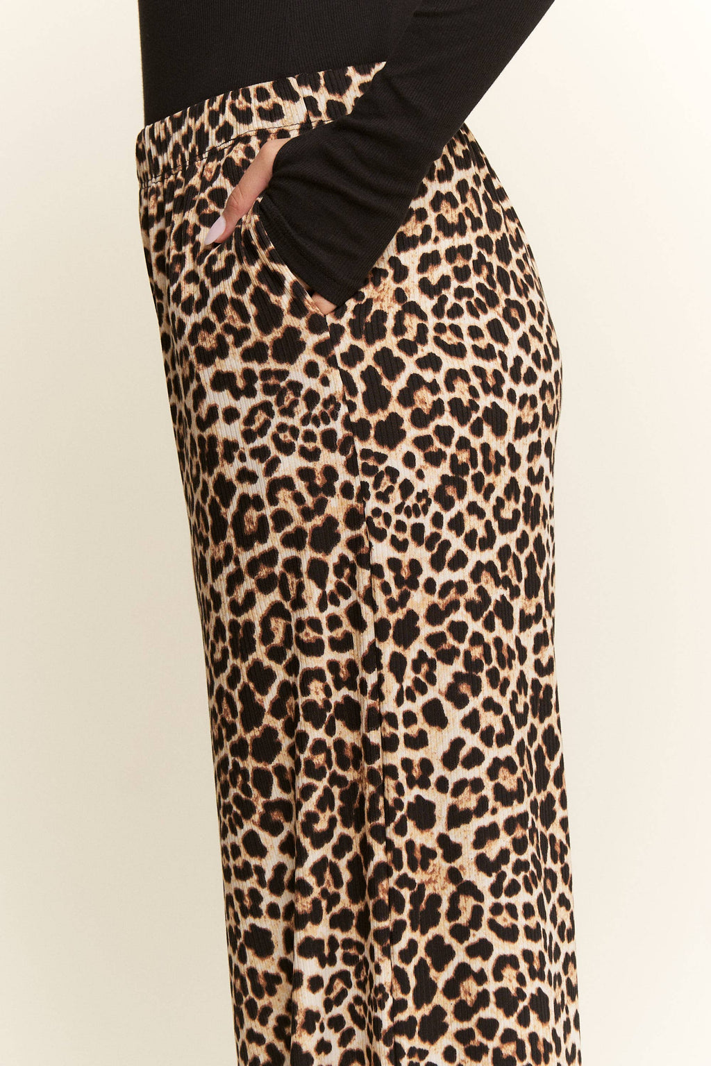 SPLIT DECISION LEOPARD-CHECKERED PANTS