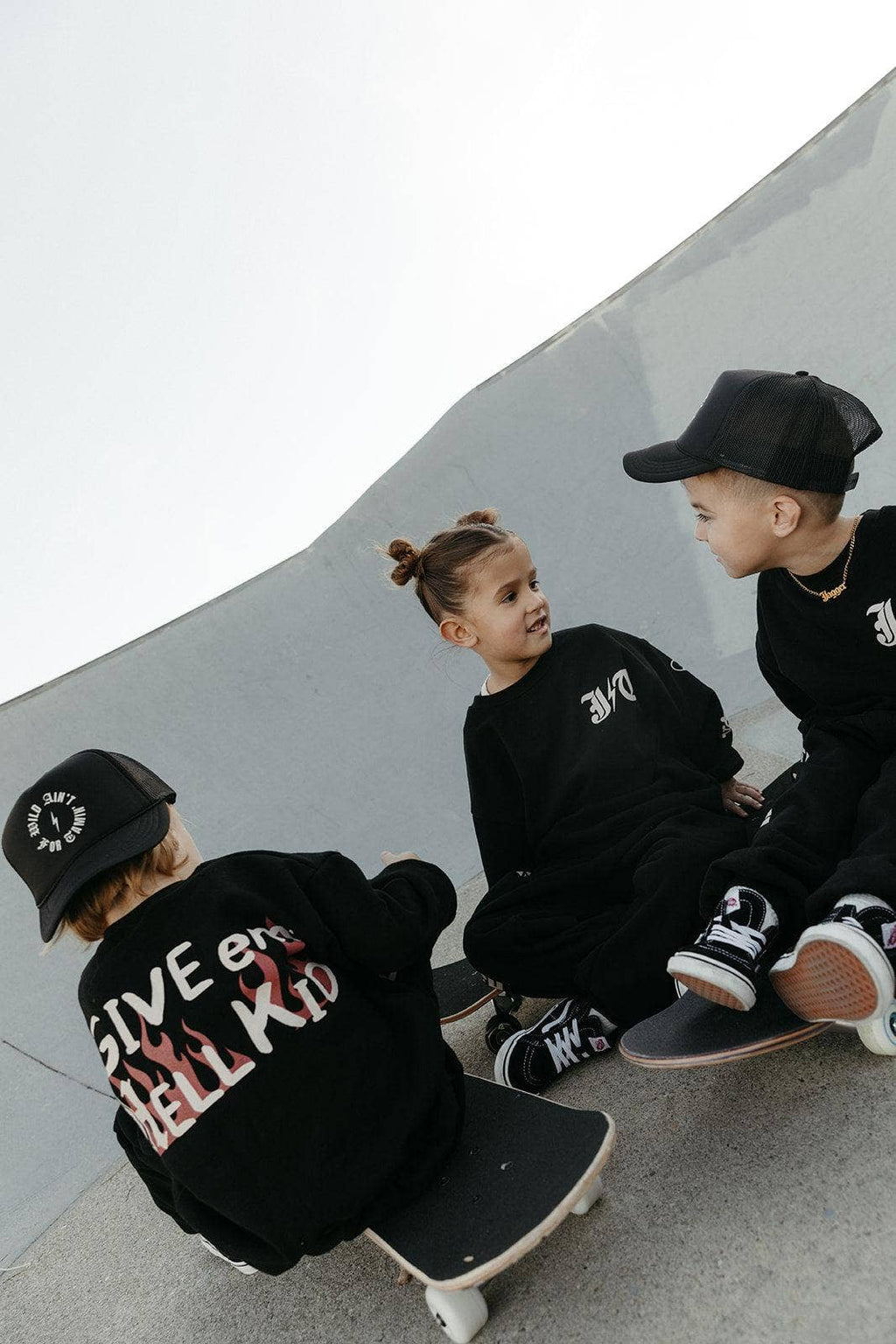 Give Em’ Hell Kids / Baby Sweat Set